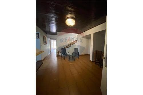 Vendo amplia casa en bo nazareth