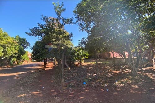 Terreno en esquina frente al colegio bertoni — foto 5