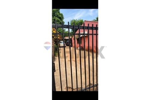 Casa en excelente ubicacion Lambare