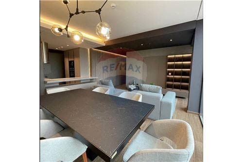 Amplio penthouse edificio fontanka ll