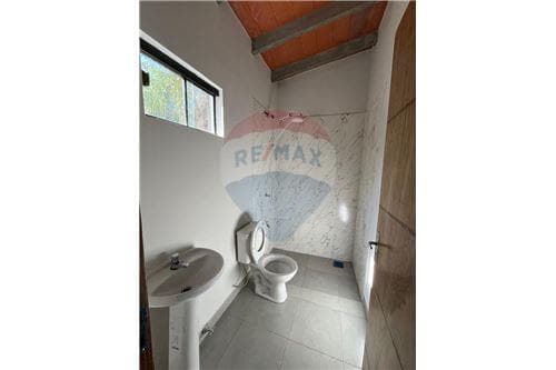 "Dream Home Awaiting in Serene Itauguá!" — foto 3