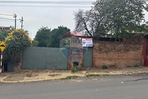 EN VENTA – Terreno en barrio Obrero — foto 5