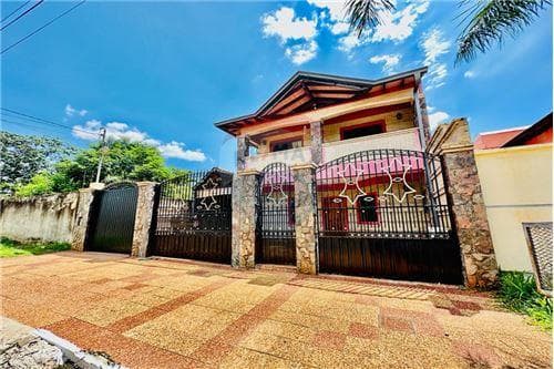 ¡en venta! Amplia casa en fernando zona norte