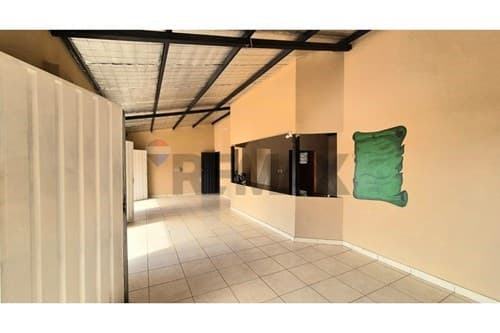 Salón comercial en Capiatá — foto 5