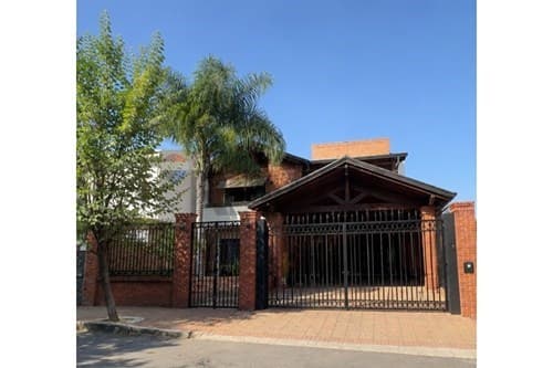 Espectacular residencia - barrio pinoza — foto 5