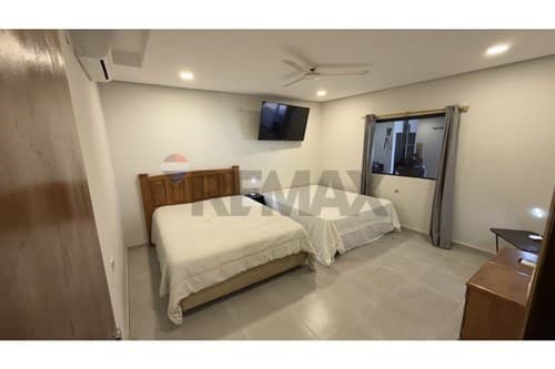 Casa moderna, piscina y quincho -San Bernardino — foto 4