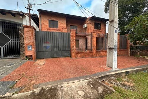 Casa en Alquiler en Lambaré – Barrio Kennedy — foto 4