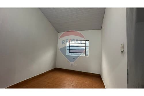 Casa con salón en esquina - ciudad nueva, foto 4