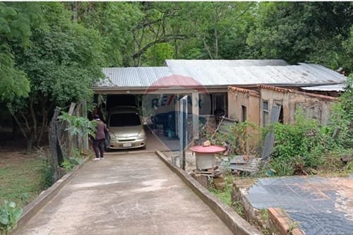 Vendo casa en cerro real - caacupe