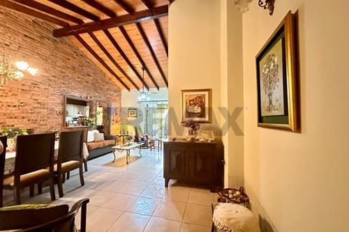 Hermosa casa en Luque loma merlo — foto 5