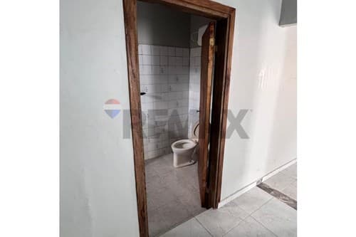 Renovated Home with a Spacious Backyard in Itauguá, foto 5