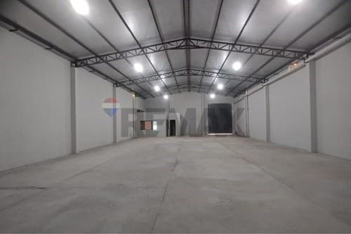 Amplio depósito en San Lorenzo — foto 5