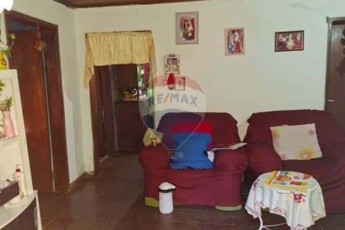 de Casa en Barrio Bernardino Caballero — foto 4