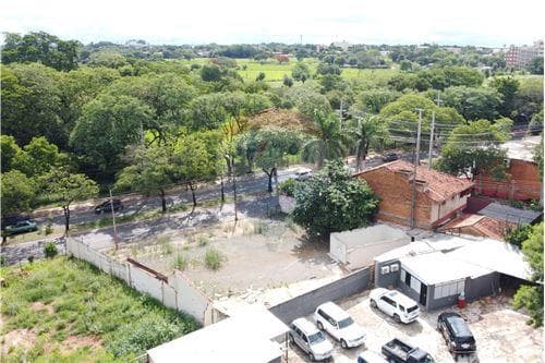 Imponente terreno sobre avda. Mariscal lópez — foto 5