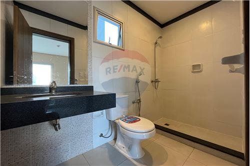 Departamento en el Centro de 2 Dorm. en Venta — foto 2