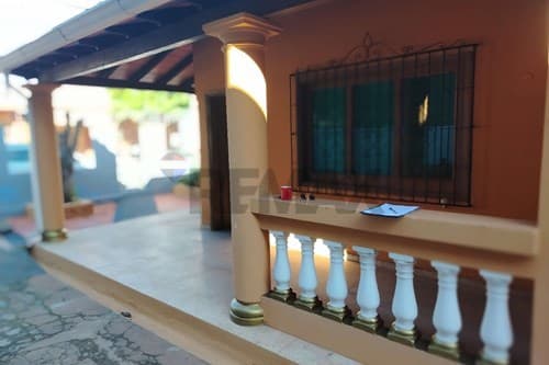 "Alquiler: Casa en San Lorenzo, Central"