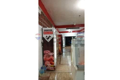 Casa y salon comercial en encarnacion — foto 3