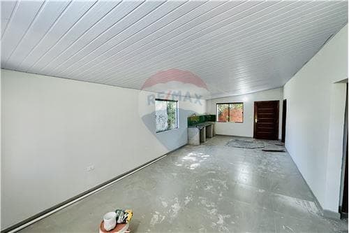 🧿 Casa en una planta en barrio Centro San Pedro de Limpio a 1 cuadra de R3 — foto 1