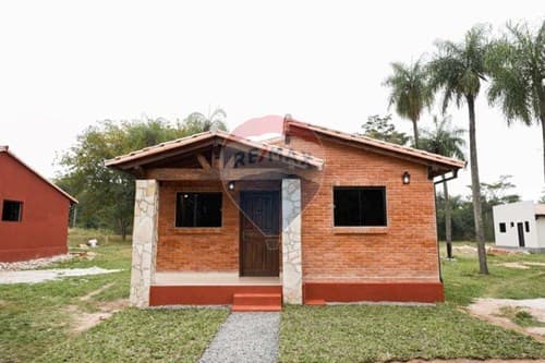 "Casa en Mariano Roque Alonso!!!"