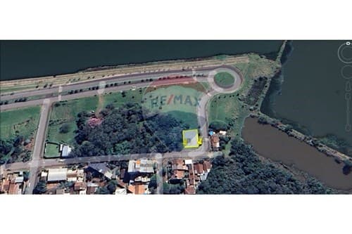 Venta propiedad a 100m de costanera bolik