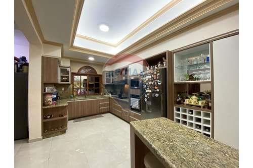 Hermosa residencia en venta -centro de enc