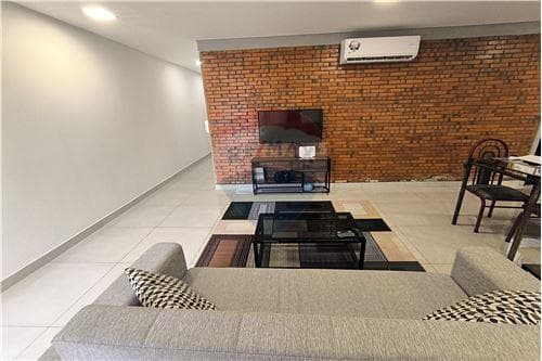 Hermosa Residencia en Alquiler