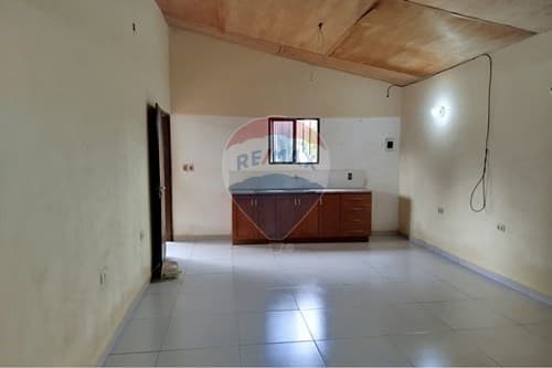 "Casa en Kennedy: Inversión Ideal en Capiatá" — foto 5