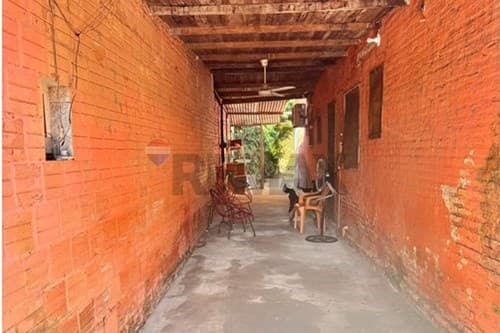 Casa de 6 dormitorios en Lambaré, invierta hoy, foto 2
