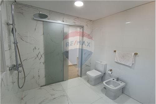 Hermosa casa en Mariano Roque Alonso — foto 3