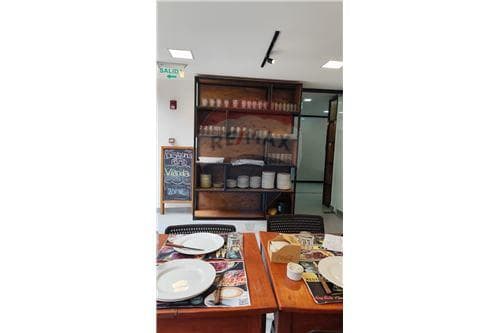 Local comercial prestigiosa ubicacion — foto 2