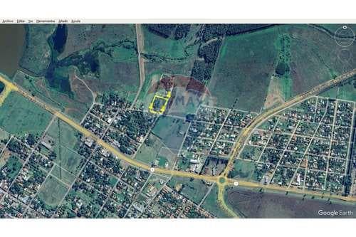 Venta amplio terreno en esquina -carmen del pna