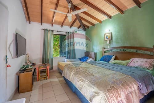 En venta casa de dos plantas - lambare — foto 4
