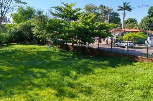 Gran Terreno en Esquina – Fdo de la Mora Zona Sur — foto 2