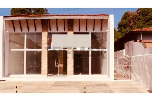 Local Comercial Premium en Caacupé, Alquiler Ideal — foto 1