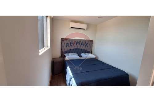 Casa en venta en paraqvaria country club