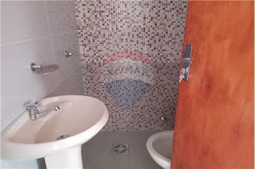 Baja de precio! Alquiler de 2 salones juntos!! — foto 2