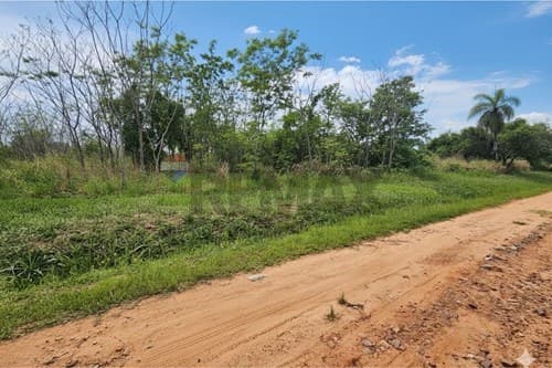 En venta. Amplio terreno - club surubi´i — foto 3
