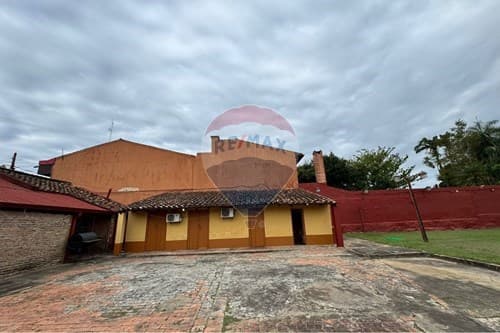 Locales Comerciales y Vivienda en Villeta — foto 3