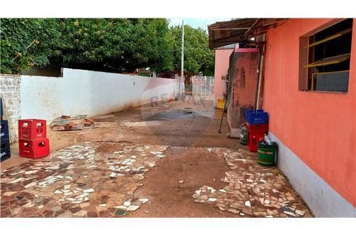 De casa de 2 pisos en barrio san pedro -enc — foto 5