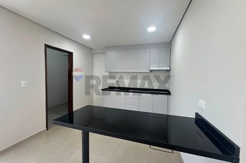 De dúplex en esquina – zona yacht — foto 2