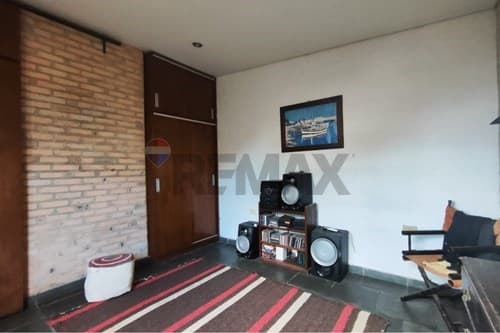 Residencia estilo industrial - minimalista