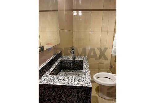 Edificio de departamentos zona umax en venta — foto 1