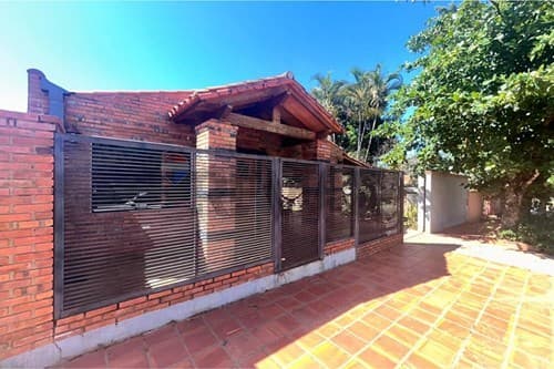 Casa en Luque — foto 1