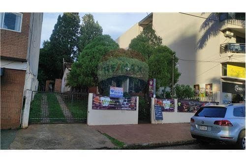 casa en centro de Encarnación — foto 5
