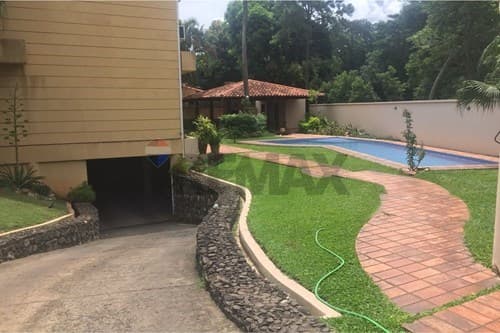 Amplio Departamento al lado del Parque de la Salud, foto 1