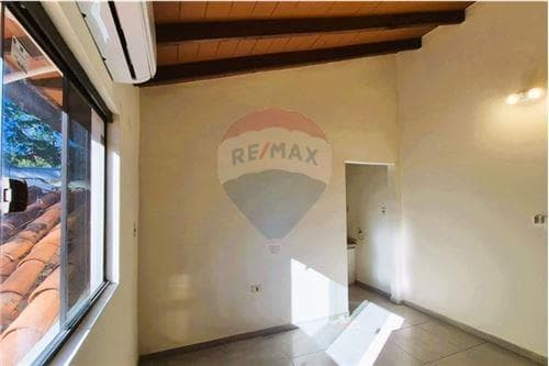 Duplex ideal para vivienda u oficina en Lambaré, foto 5