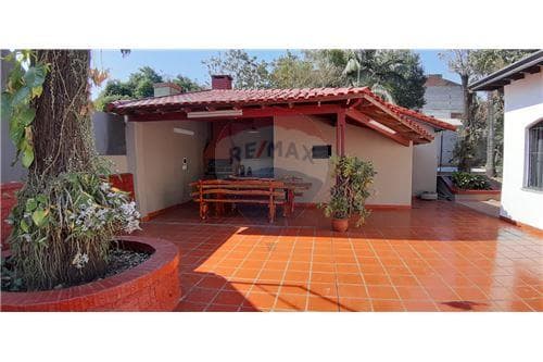 Vendo hermosa residencia con piscina !!!!