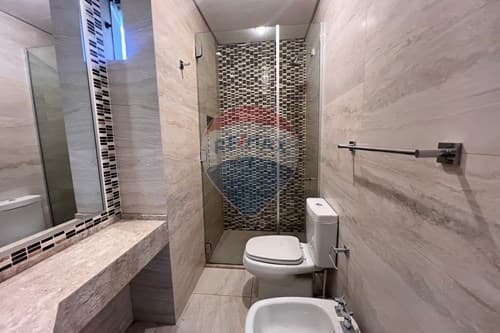 Hermoso dpto en austen plaza con 2 cocheras — foto 3