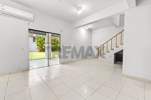 Casa residencial en venta – 4º barrio, Luque, foto 5