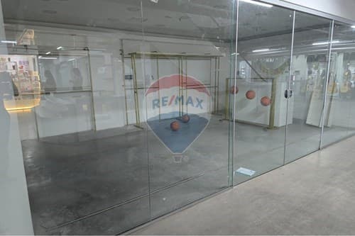 Local Comercial en M4 Galería — foto 2